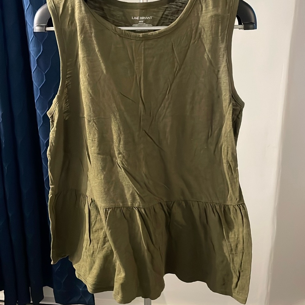 Lane Bryant sleeveless ruffle bottom top